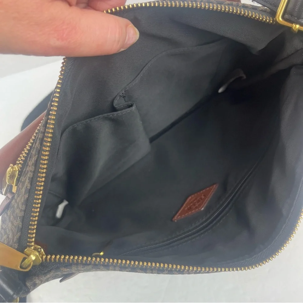 Fossil streamline black logo fabric crossbody bag-tan accent